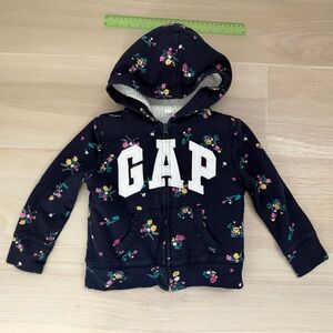 GAP Kids Cozy Sherpa Hoodie (XS 4-5 years)
